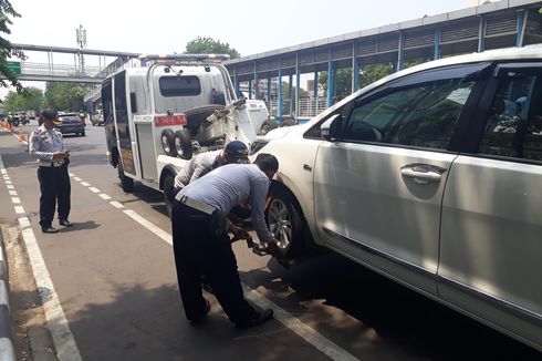 Sanksi Derek Parkir Liar di Kota Bandung Masih Tumpul, Ini Sebabnya