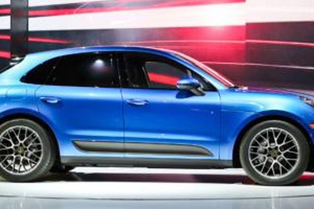 Porsche Macan menggunakan ban Michelin sebagai standar.