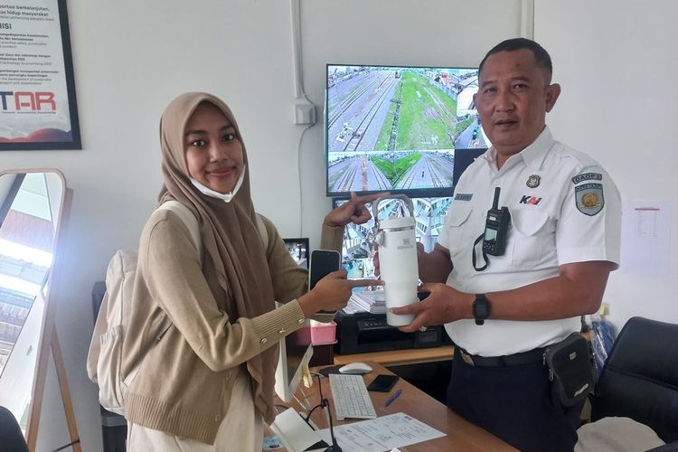Bagaimana Cara Lapor Barang Hilang di Stasiun atau Kereta Api? 