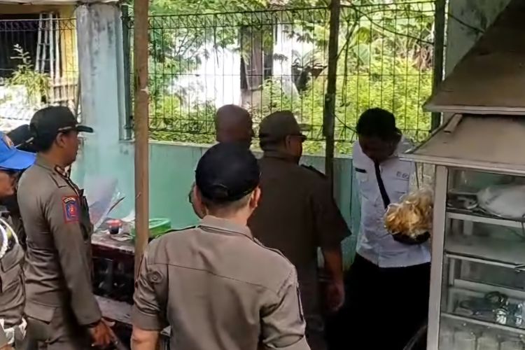 10 ASN Kota Pasuruan Terjaring Satpol PP Nongkrong di Warung Saat Jam Kerja