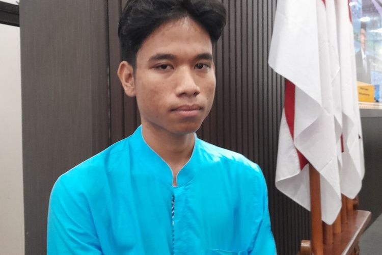 Untuk Ayah di Surga, Rohim Tunaikan Haji di Usia 18 Tahun