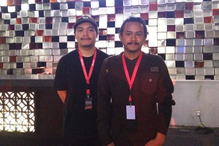 Dua pemain Dialog Senja, Raden dan Jamil.