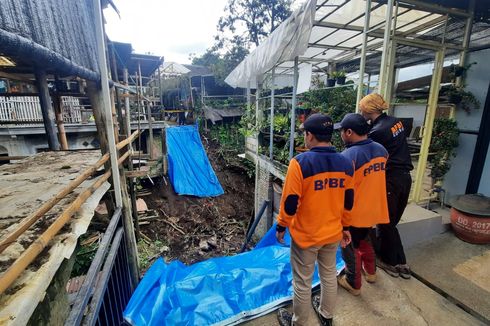 Jembatan Bambu Wisata Kampung Anggrek di Kota Batu Ambrol, Akses Warga Terhambat