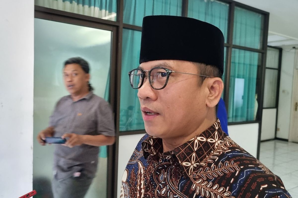 Wakil Ketua Umum PAN Yandri Susanto usai menghadiri Rapat Persiapan Konsolidasi di Gedung Dharma Wanita Jawa Tengah, Kamis (23/2/2023).