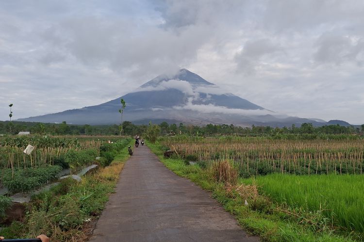 Pendakian Gunung Semeru Dibuka mulai 24 April 2026, Ini Aturannya