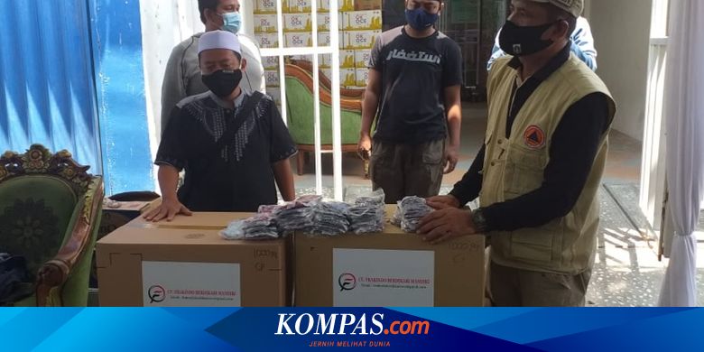 Anggota DPR Kritik Langkah Satgas Covid-19 Beri 20.000 Masker di Acara Rizieq Shihab