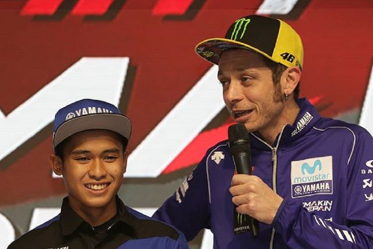 Pebalap Indonesia Galang Hendra dan legenda hidup MotoGP Galang Hendra.