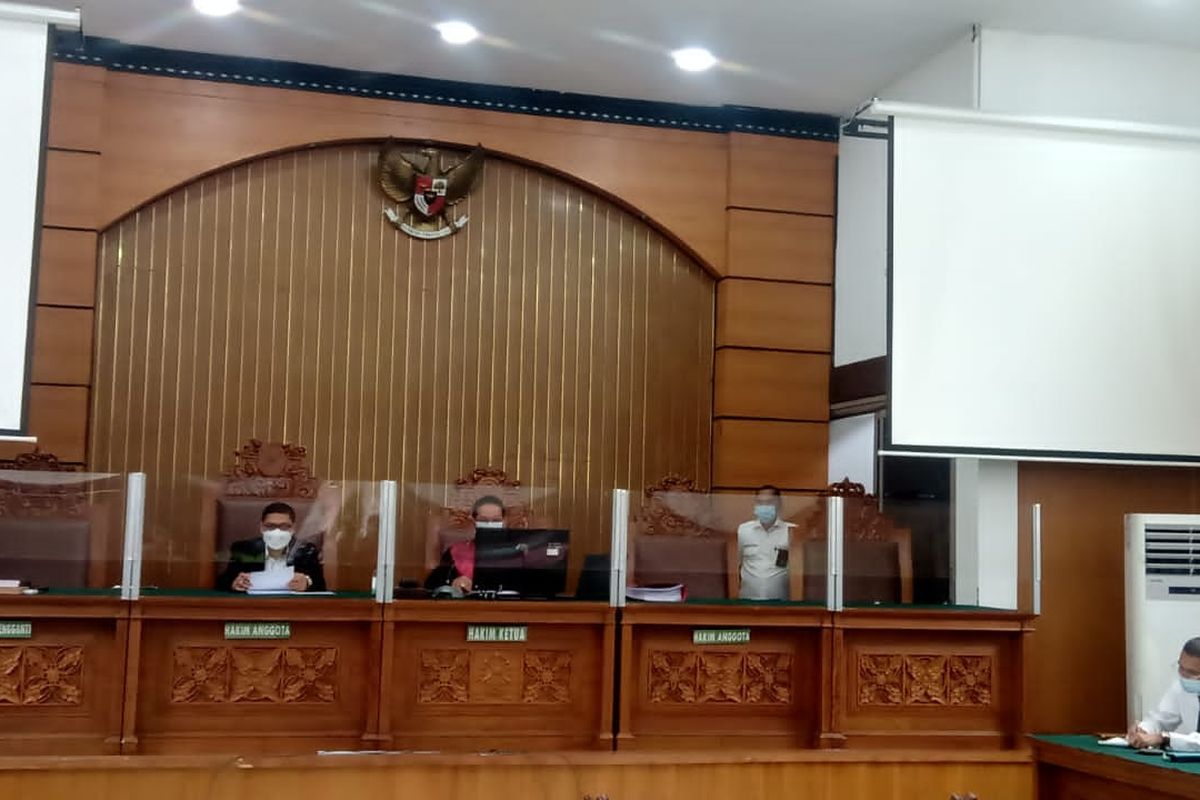 Sidang gugatan praperadilan Rizieq Shihab terkait penangkapan dan penahanan di Pengadilan Negeri Jakarta Selatan pada Rabu (17/3/2021).