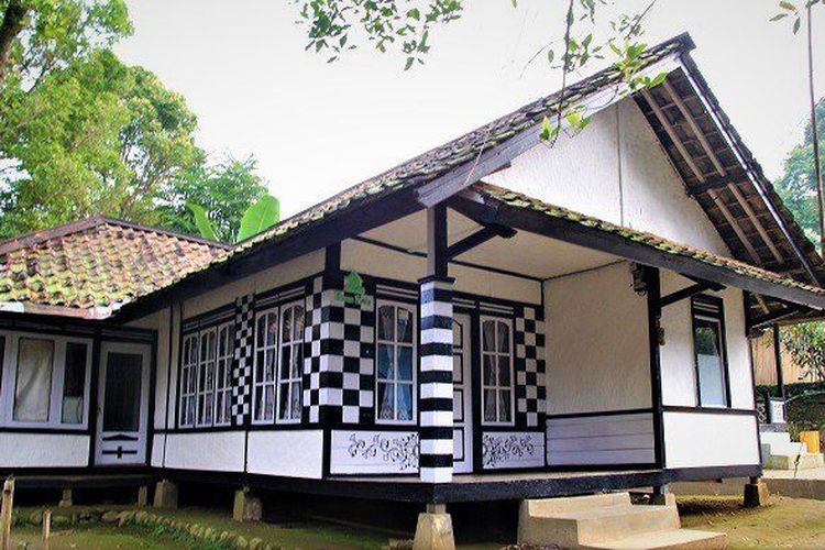 Kampung Tajur Purwakarta, Desa Wisata dengan 43 Rumah Panggung yang Dijaga agar Tetap Autentik