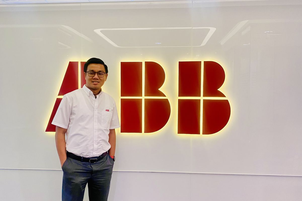 Vice President Head of Motion Business Area PT ABB, Chen Kang Tan, setelah sesi diskusi dan temu media di kantor ABB, Jakarta, Rabu (13/3/2024).
