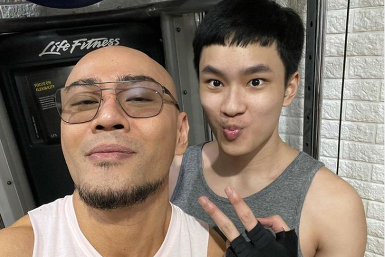 Deddy Corbuzier dan Azka Corbuzier