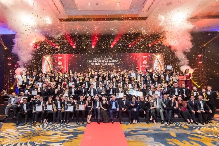 Developer Indonesia mengukir prestasi cemerlang dalam ajang PropertyGuru Asia Property Awards 2023 dengan memperoleh delapan kemenangan regional, terbanyak dibandingkan negara mana pun. Kemenangan ini diumumkan dalam Grand Final PropertyGuru Asia Property Awards Tahunan ke-18 yang digelar di The Athenee Hotel, Bangkok, Thailand, Jumat (8/12/2023). 