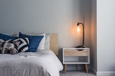 7 Tips Mencerahkan Ruangan yang Gelap dan Minim Cahaya Natural