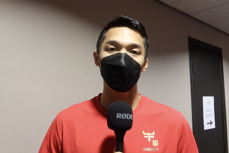 Athlete Jonatan Christie sending his gratitude for being able to return to Indonesia early.
