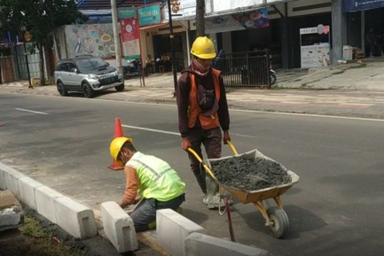 Tingkatkan Kualitas Jalan, Kementerian PUPR Tangani Pelebaran dan Perbaikan Geometrik 84,9 Km Jalan Soreang-Rancabali-Cidaun