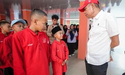 Kunjungi Sekolah Rakyat di Tangerang, Wamensos Pesan Siswa Fokus Raih Masa Depan
