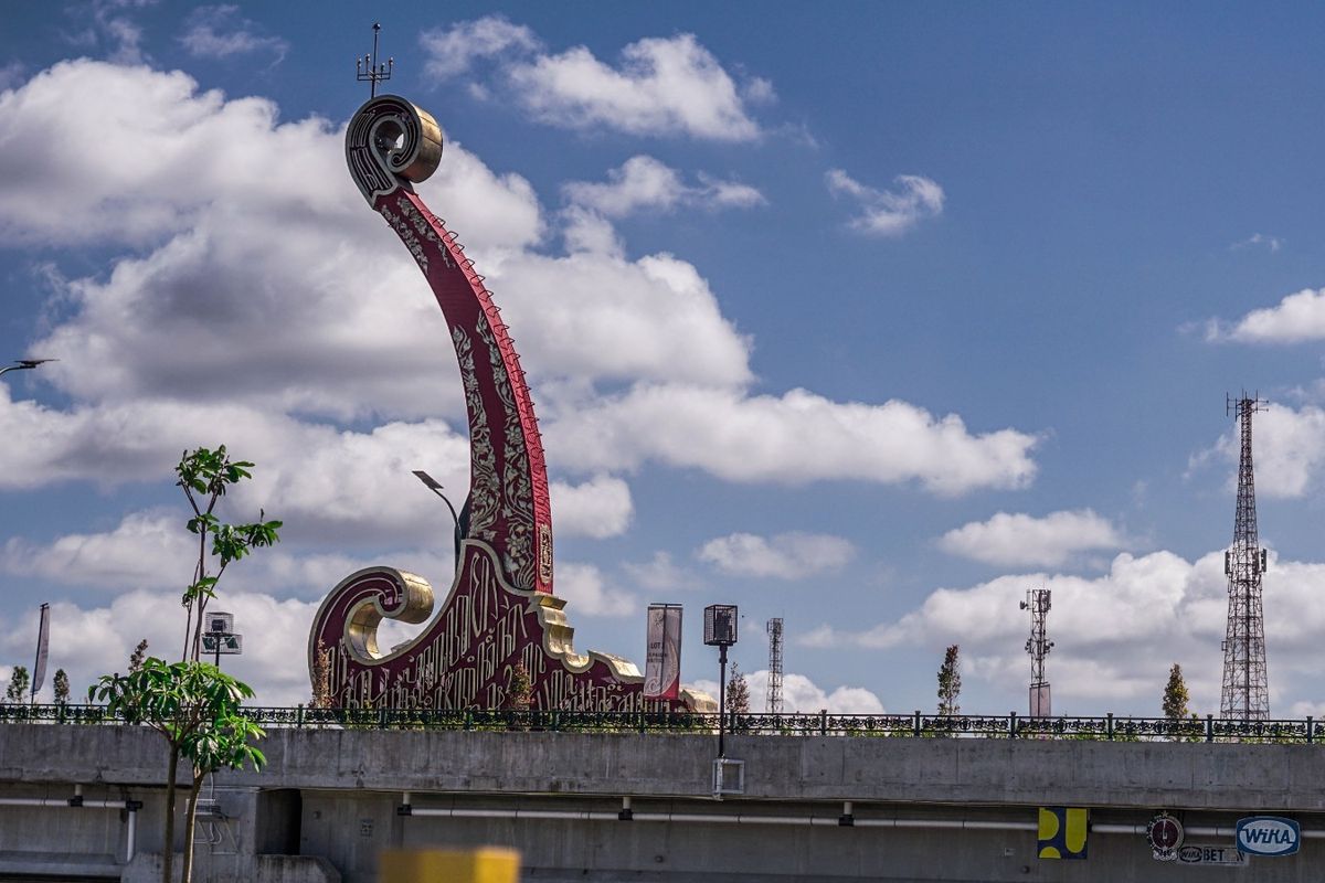 Jembatan Kretek II yang terletak di Kabupaten Bantul, Daerah Istimewa Yogyakarta (DIY) diresmikan oleh Presiden Joko Widodo pada Jumat (2/6/2023).