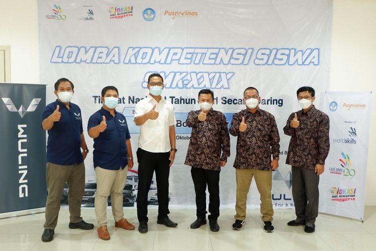 Wuling Dukung Lomba Kompetensi Siswa (LKS) SMK 2021 Tingkat Nasional