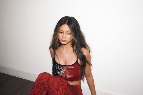 Lirik Lagu Don't Go Changing- Ylona Garcia