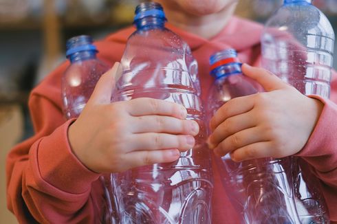 Produk Daur Ulang Apa Saja? Ini Ide Kreatif yang Bisa Kamu Buat