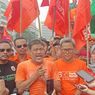 Bendera Partai Buruh Berkibar saat Aksi 