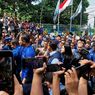 Sambutan Meriah Saat Anies Tiba di Kantor Demokrat, Kader Serukan 