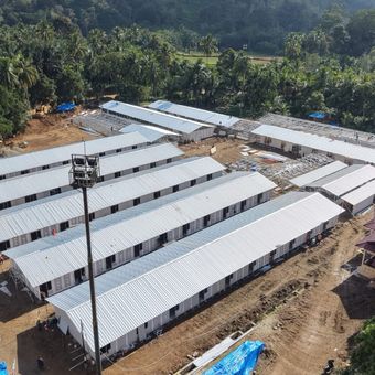 PT Nindya Karya membangun 200 unit Huntara sebagai tempat tinggal sementara yang layak, aman, dan nyaman bagi masyarakat terdampak bencana
