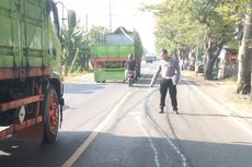 Bahaya Motor Menyalip Truk di Marka Garis Tidak Putus, Risiko Celaka