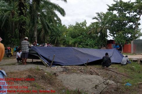 Protes Tambang Pasir Besi, Puluhan Perempuan Bengkulu 