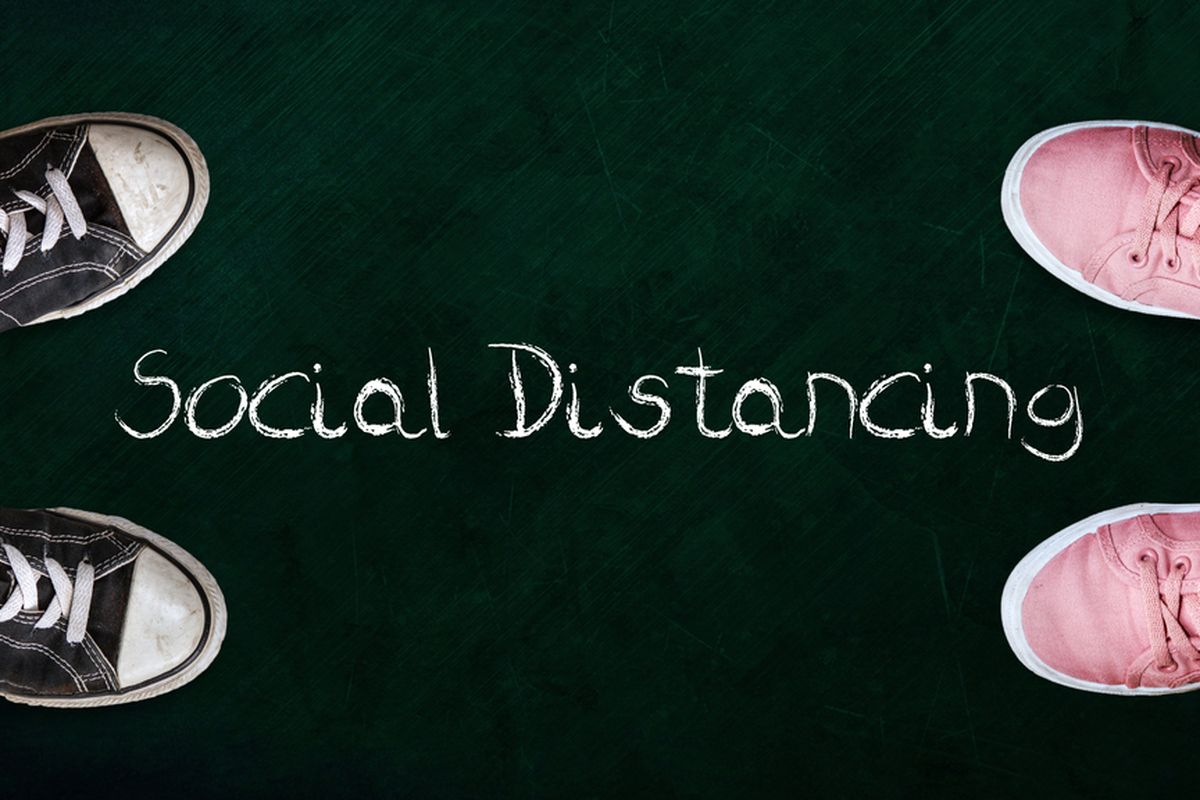 Ilustrasi social distancing, jarak sosial