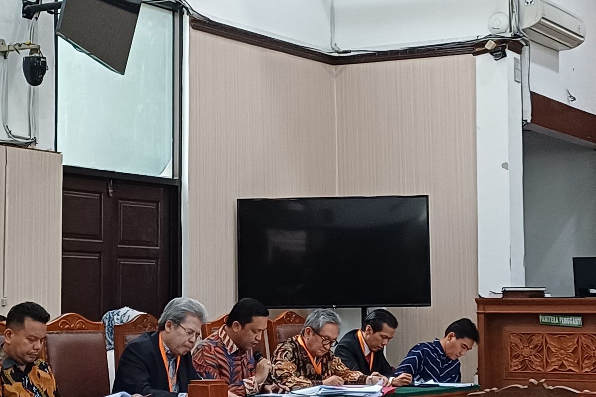 Gugatan Tidak Diterima, Kubu Hasto: Ini Pembodohan Hukum