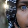 Siswa, Ini Lho 3 Suku Asli Indonesia Bermata Biru Seperti Bule