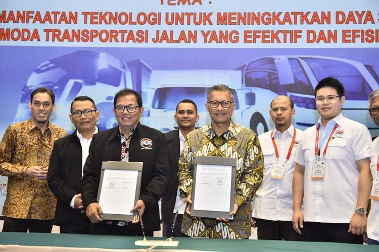 Pihak PGN dan APTRINDO menandatangani nota kesepahaman, di Hotel Sultan Jakarta, Jumat (6/3/2020).