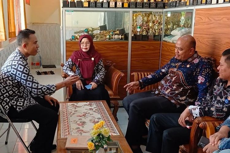 Skandal Presensi Brebes: Guru hingga Dokter Gigi Ketahuan Pakai Aplikasi Absensi Jarak Jauh