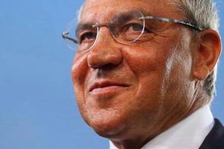 Pelatih Felix Magath menyatakan mundur dari Wolfsburg. 