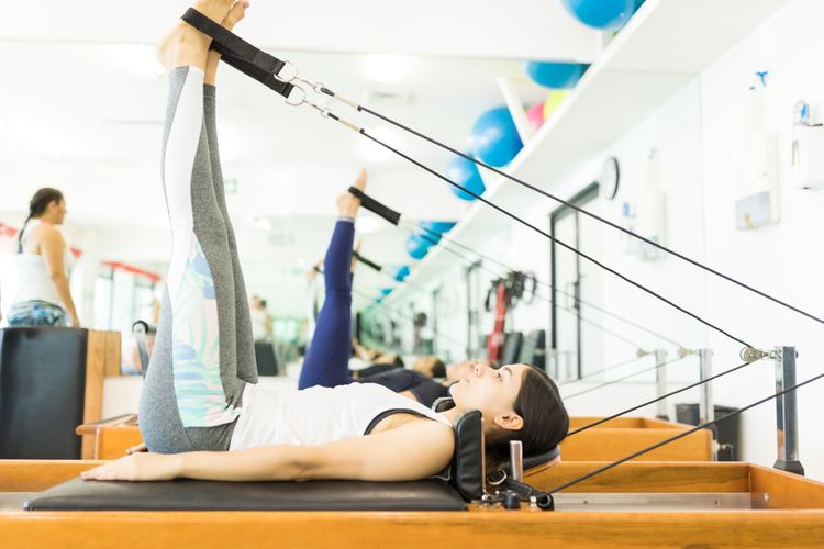 Pilates juga dapat menjadi pilihan olahraga untuk menurunkan berat badan, yang ramah bagi pemula.