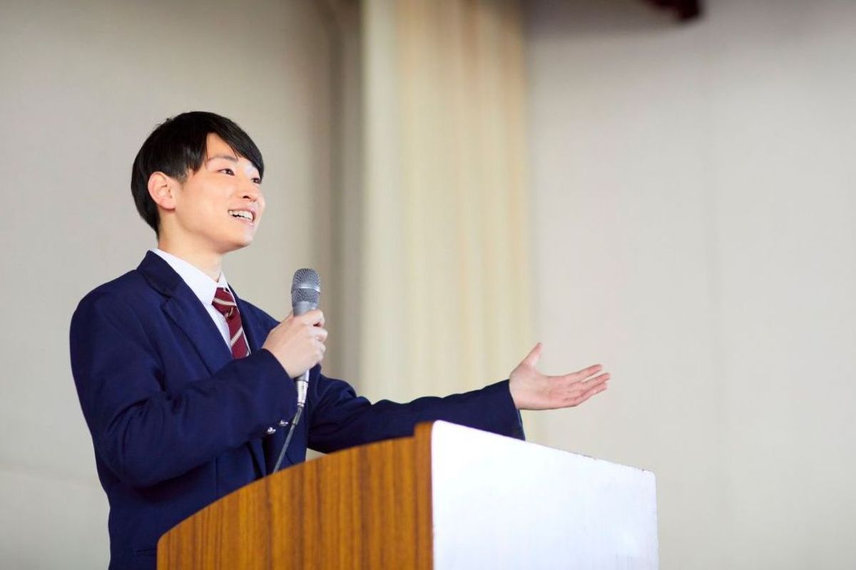 7 Contoh Teks Pidato Hari Pendidikan Nasional 2025 untuk Amanat Pembina