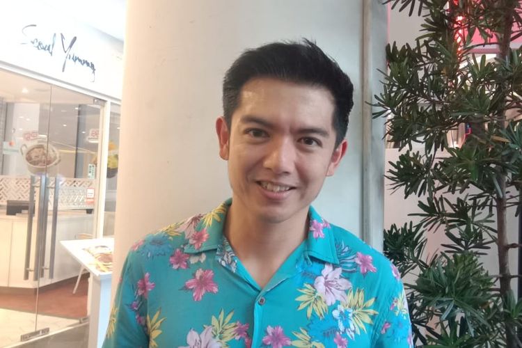 Nicky Tirta berpose di Lippo Mall Kemang, Jakarta Selatan, Jumat (29/3/2019).