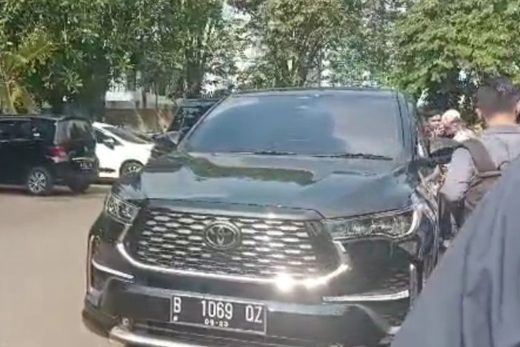 Mobil dinas baru Pj Gubernur DKI Jakarta Heru Budi Hartono. 