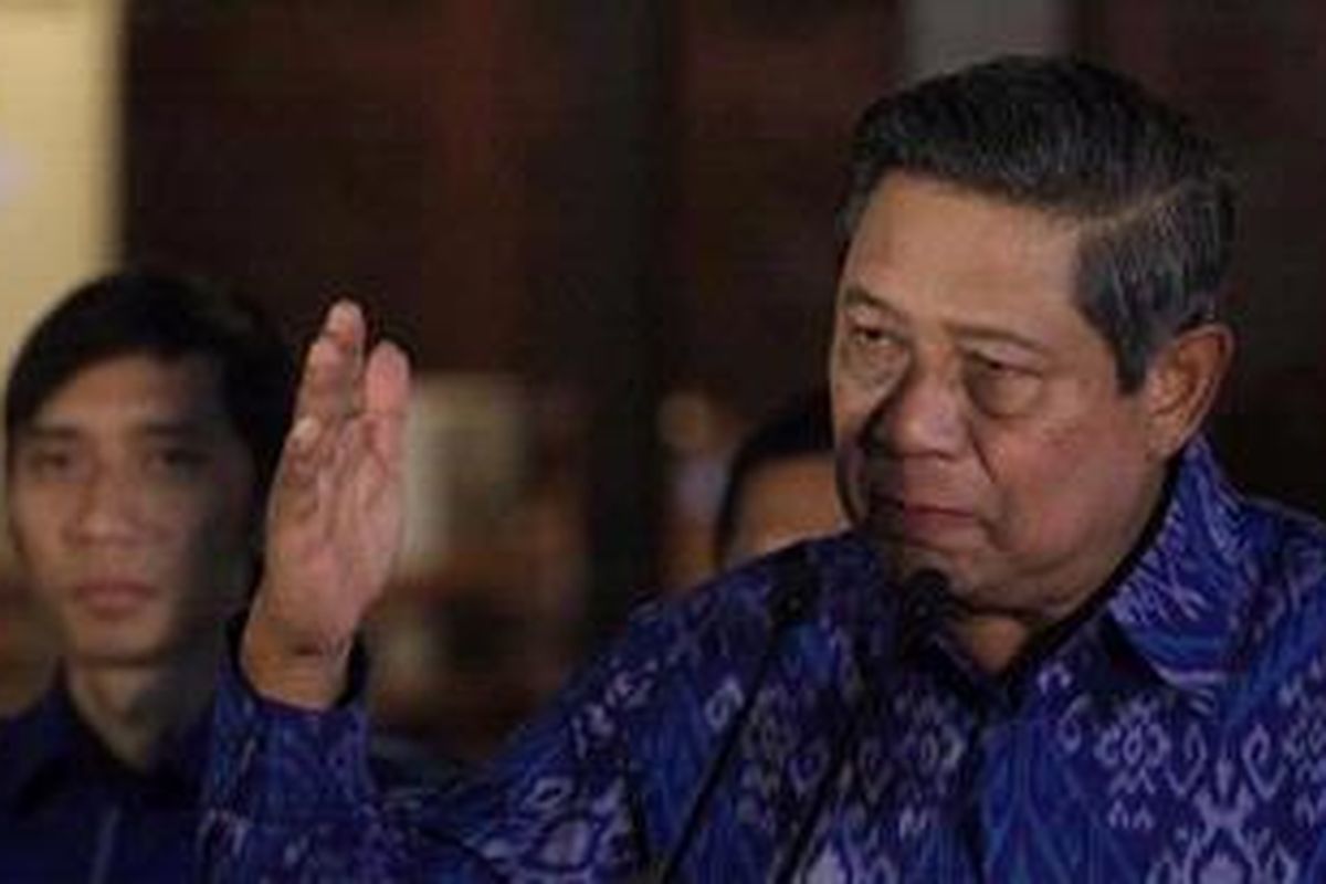 Ketua Dewan Pembina Dewan Pembina Pusat Partai Demokrat, Susilo Bambang Yudhoyono, saat mengadakan jumpa pers di Puri Cikeas, Bogor, Jawa Barat, Senin (11/7/2011). 