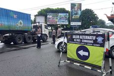 Imbas Perbaikan Jalan, Jalur Pantura Pati-Rembang Macet Parah