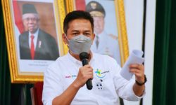 Disnaker Jabar Siap Awasi Pembagian THR oleh Perusahaan