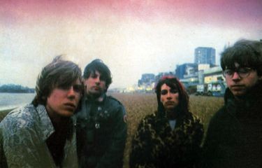 Sonic Youth grup musik asal Amerika Serikat
