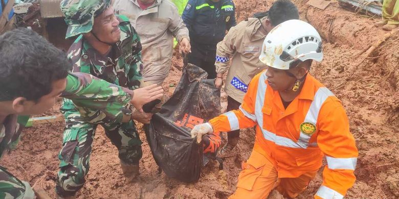 Berita Terkini Harian Longsor Di Pulau Serasan Terbaru Hari Ini ...