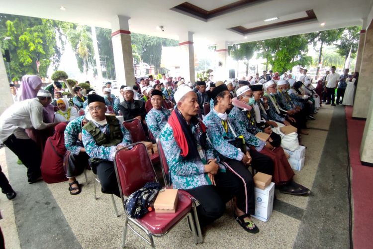 107 Jemaah Haji Asal Kota Blitar Tiba di Kampung Halaman