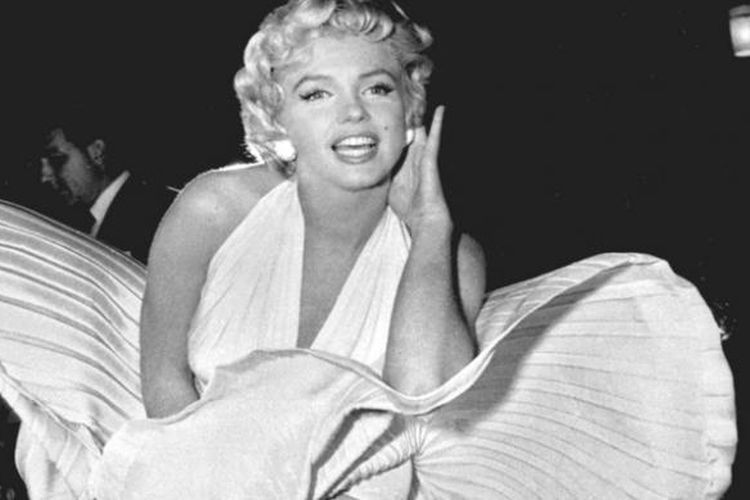 Kehidupan hingga kepergian Marilyn Monroe selalu menjadi misteri dan bahasan yang menarik untuk terus digulirkan.