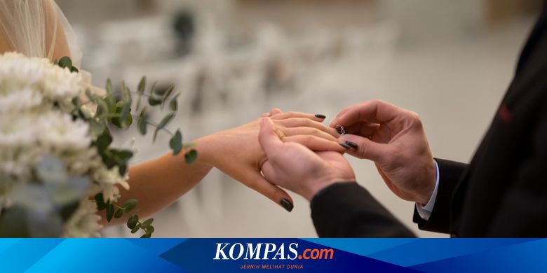 Upaya China Naikkan Angka Pernikahan: Izinkan Menikah di Kelab Malam hingga Gunung Salju

Baca selengkapnya:


~RKD #Zohran #Mamdani #Pernikahan