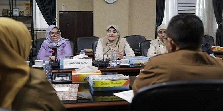 Kontroversi Perpisahan Siswa: DPRD Kalsel Tuntut Kepala SMAN 1 Sungai Tabuk Mundur!