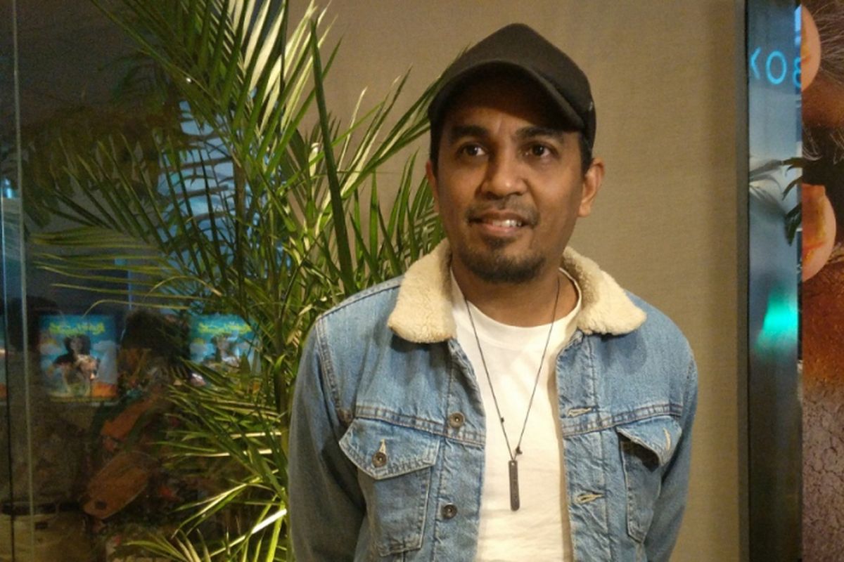 Glenn Fredly dijumpai ketika menghadiri gala premier film Kulari ke Pantai di Epicentrum Walk XXI, Jakarta Selatan, Sabtu (23/6/2018) malam.