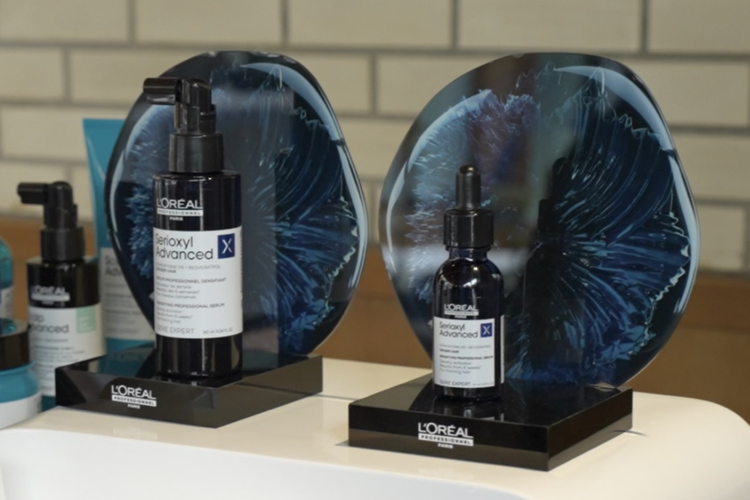 Serum rambut L?Oréal Professionnel Serioxyl Advanced Serum.